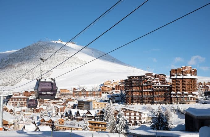 Alpe d'Huez ski resort transfer